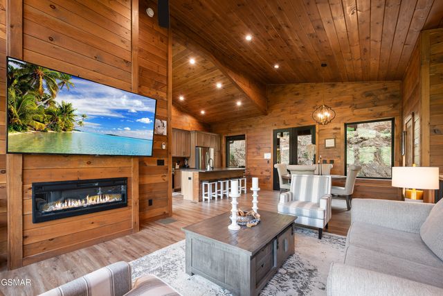 1613 Mitchell Farm Road, Sevierville, TN 37876