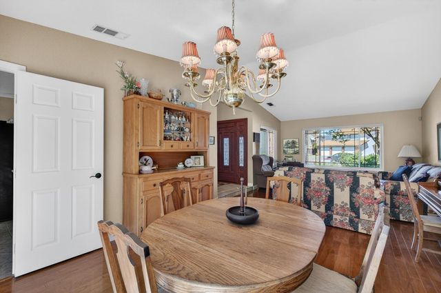 8794 FROSSES Ct, Sacramento, CA 95828