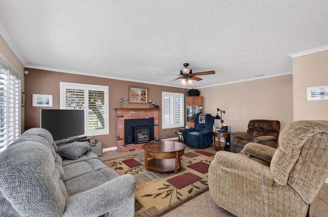 8794 FROSSES Ct, Sacramento, CA 95828