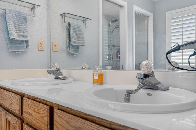 8794 FROSSES Ct, Sacramento, CA 95828