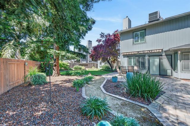 8794 FROSSES Ct, Sacramento, CA 95828