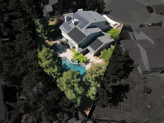 8794 FROSSES Ct, Sacramento, CA 95828