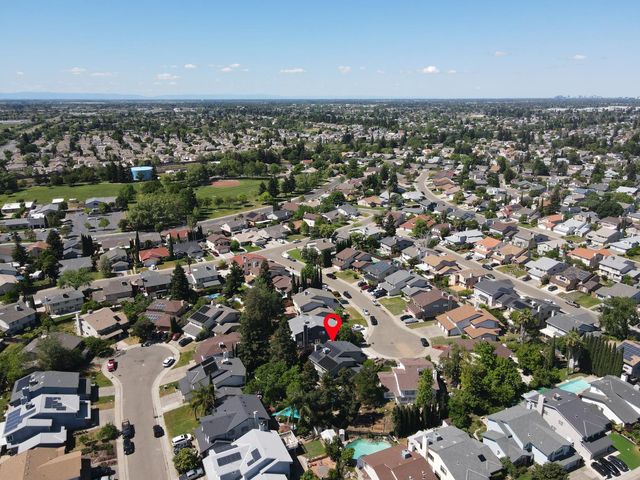 8794 FROSSES Ct, Sacramento, CA 95828