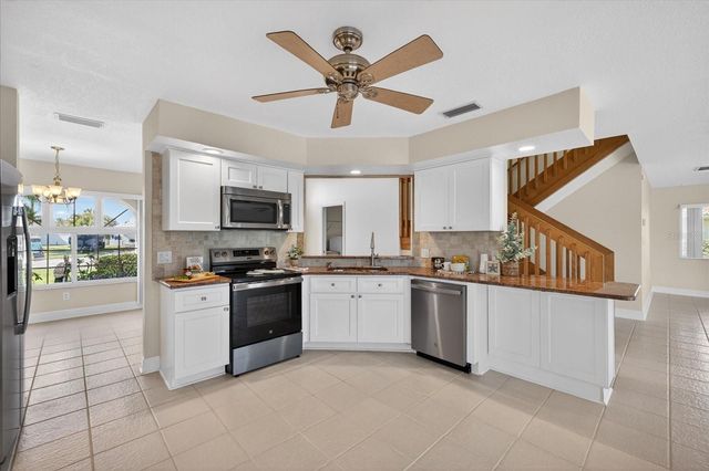 3640 HARBORVIEW COURT, New Port Richey, FL 34652