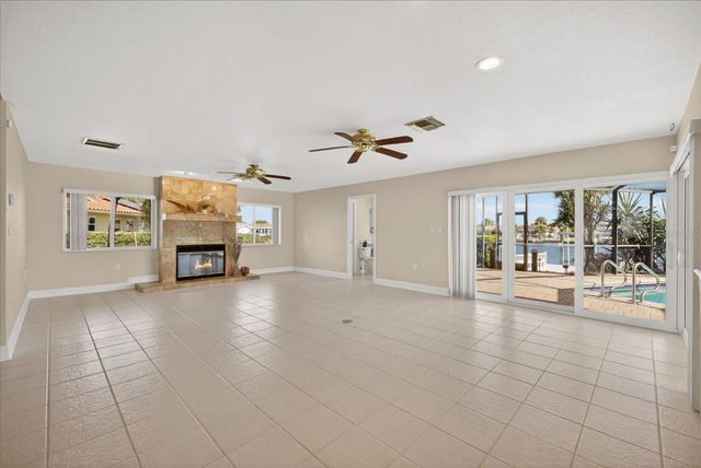 3640 HARBORVIEW COURT, New Port Richey, FL 34652