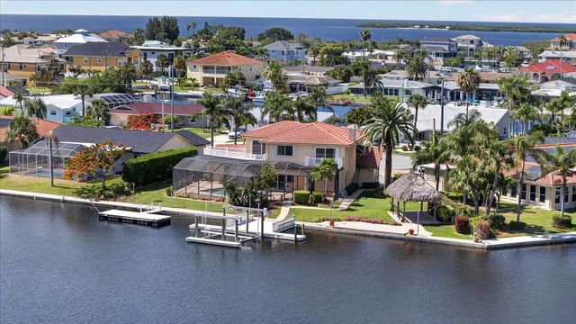 3640 HARBORVIEW COURT, New Port Richey, FL 34652