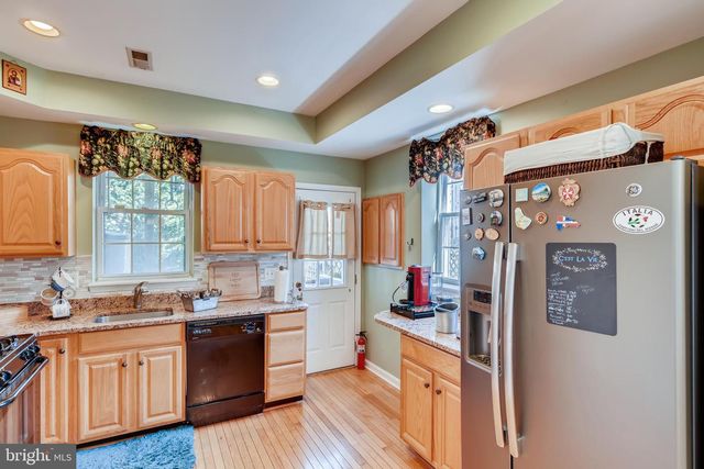 819 S POTOMAC ST, Baltimore, MD 21224