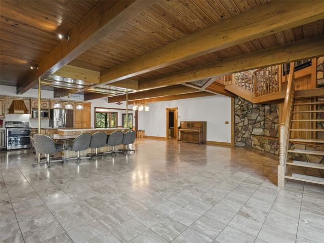 21412 SHICK Drive, Meadville, PA 16335