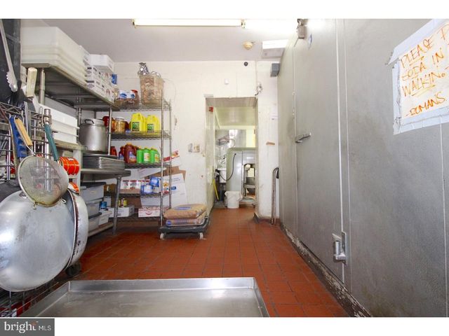 6613 RIDGE AVE, Philadelphia, PA 19128