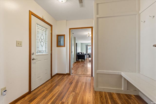 2301 Aurora Avenue, Elkhart, IN 46517