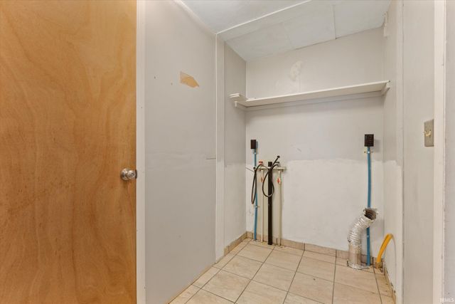 2301 Aurora Avenue, Elkhart, IN 46517