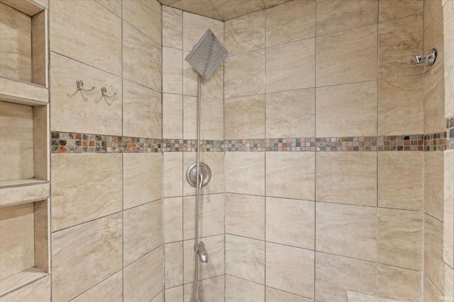 2301 Aurora Avenue, Elkhart, IN 46517