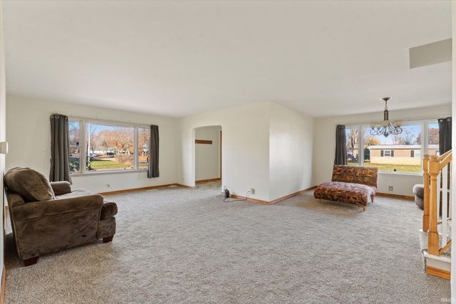 2301 Aurora Avenue, Elkhart, IN 46517