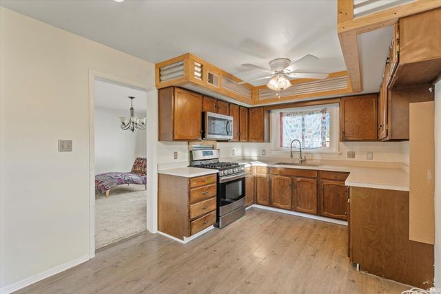 2301 Aurora Avenue, Elkhart, IN 46517