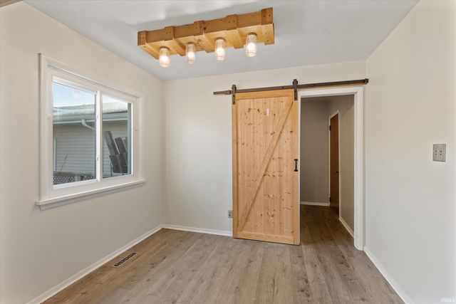 2301 Aurora Avenue, Elkhart, IN 46517