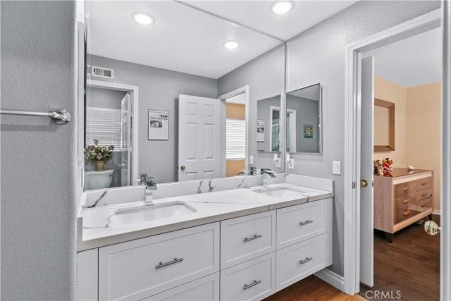 2809 Silk Oak Avenue, Thousand Oaks, CA 91362