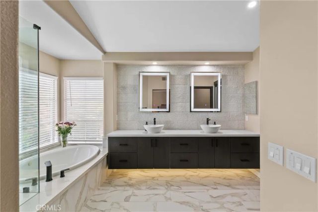 2809 Silk Oak Avenue, Thousand Oaks, CA 91362