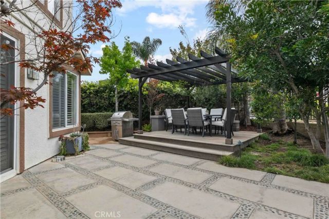 2809 Silk Oak Avenue, Thousand Oaks, CA 91362