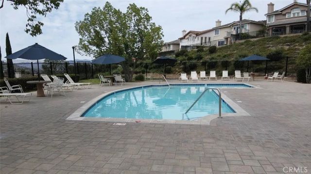 2809 Silk Oak Avenue, Thousand Oaks, CA 91362