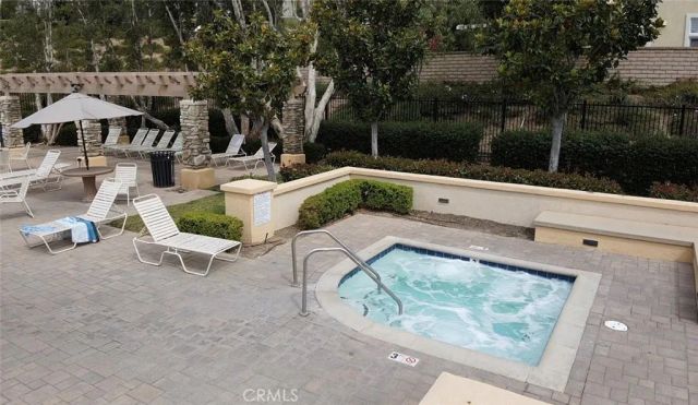 2809 Silk Oak Avenue, Thousand Oaks, CA 91362