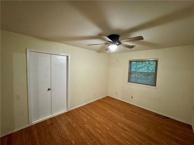 19 Gore Lane, Bella Vista, AR 72715