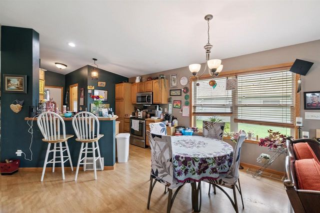 9829N Golf Villa Ln, Hayward, WI 54843