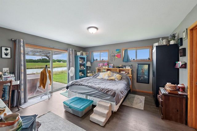 9829N Golf Villa Ln, Hayward, WI 54843