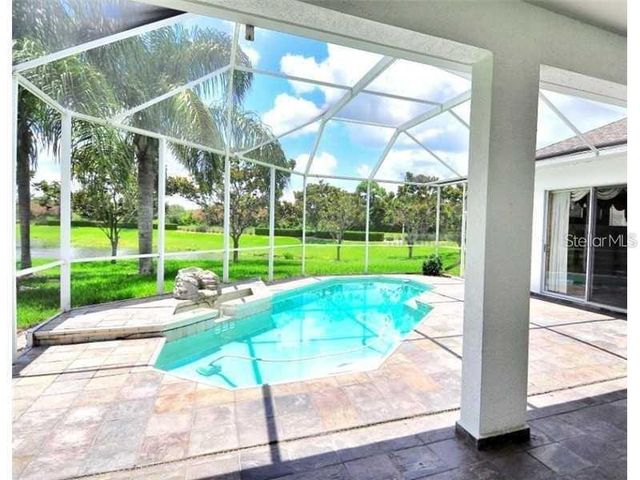 8602 HERONS COVE PLACE, Tampa, FL 33647