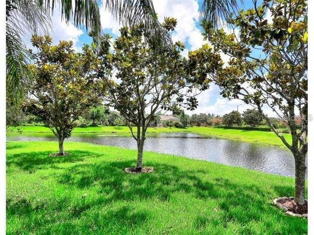 8602 HERONS COVE PLACE, Tampa, FL 33647