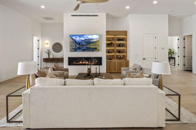 33495 N 83RD Street, Scottsdale, AZ 85266