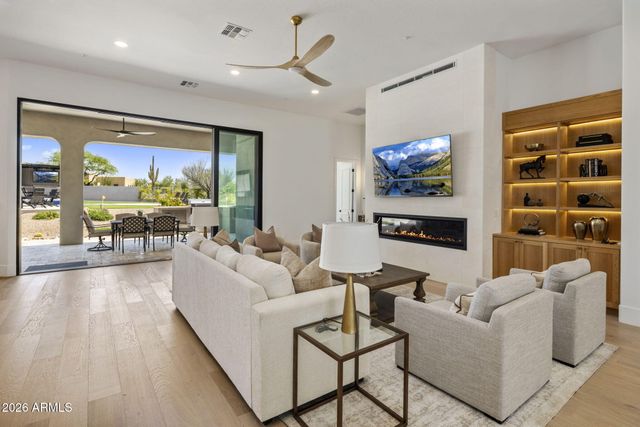 33495 N 83RD Street, Scottsdale, AZ 85266