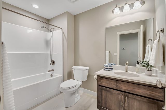 779 E CHAD ST, Midvale, UT 84047