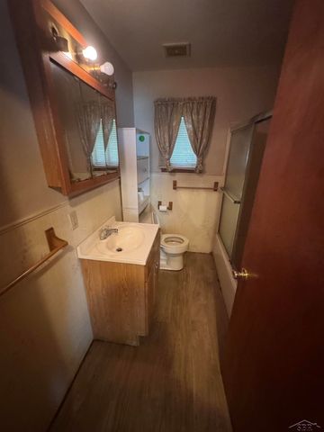 512 S 28th Street, Saginaw, MI 48601