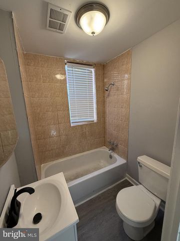 1662 S CONESTOGA ST, Philadelphia, PA 19143