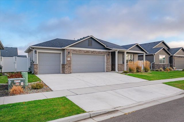 8414 W Sugar Ct, Cheney, WA 99004