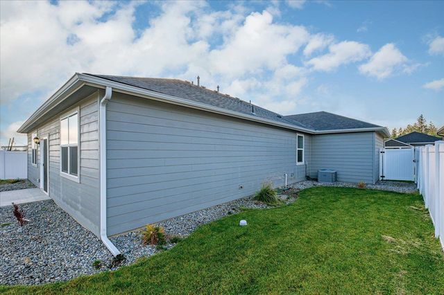 8414 W Sugar Ct, Cheney, WA 99004