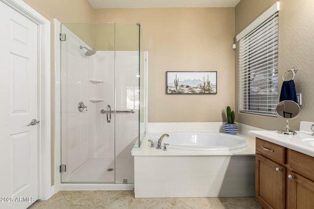 4816 W BARKO Lane, New River, AZ 85087