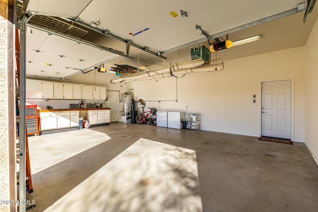 4816 W BARKO Lane, New River, AZ 85087