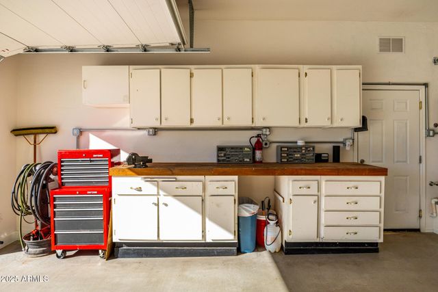 4816 W BARKO Lane, New River, AZ 85087