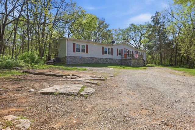 15 Freetown Ln, Lebanon, TN 37087