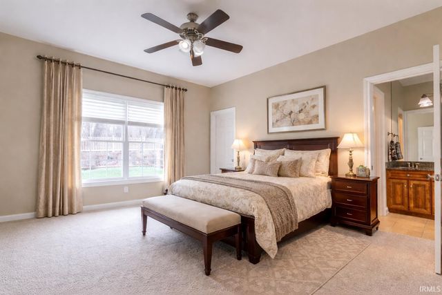 10745 Havenwood Meadows Drive, Evansville, IN 47725