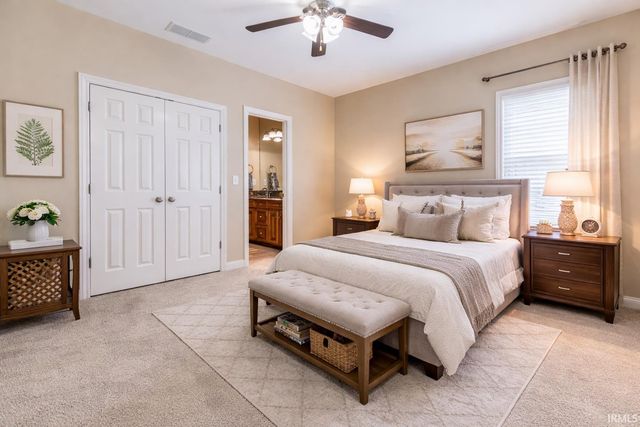 10745 Havenwood Meadows Drive, Evansville, IN 47725