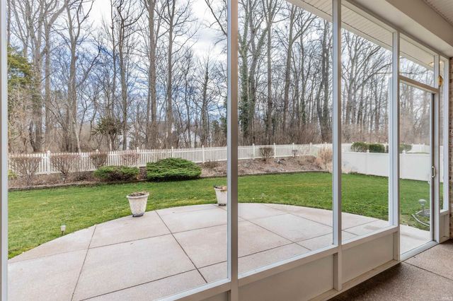 10745 Havenwood Meadows Drive, Evansville, IN 47725