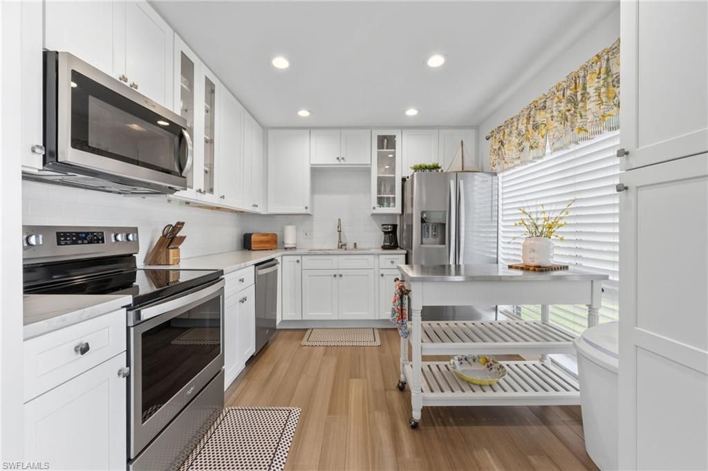 197 Harrison RD 2, NAPLES, FL 34112 — exterior