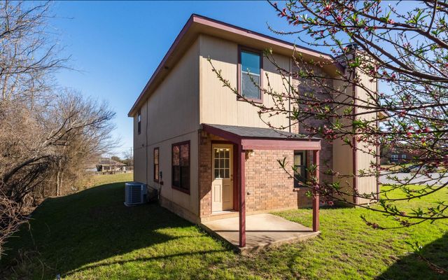 606 Redbud DR, Copperas Cove, TX 76522