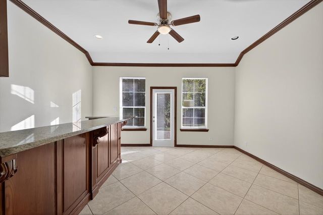 3532 W Jefferson Boulevard, Dallas, TX 75211