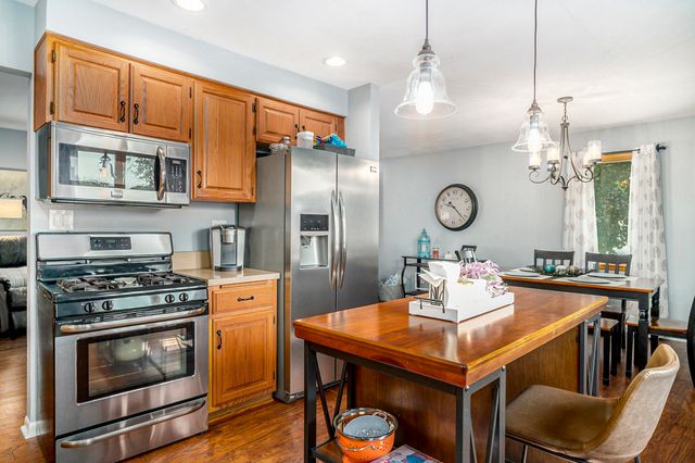 7650 W 84th Place, Crown Point, IN 46307