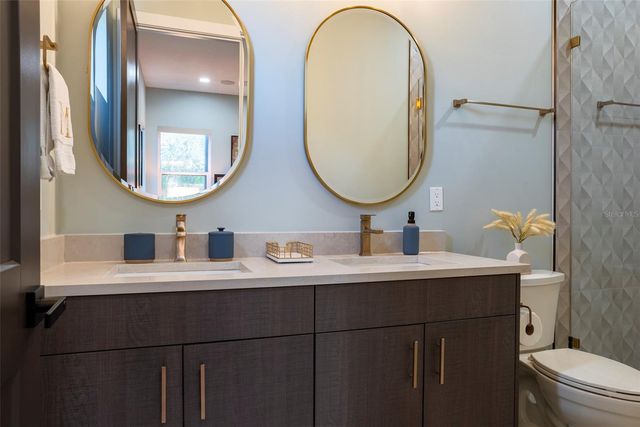 4640 35TH AVENUE N, St Petersburg, FL 33713