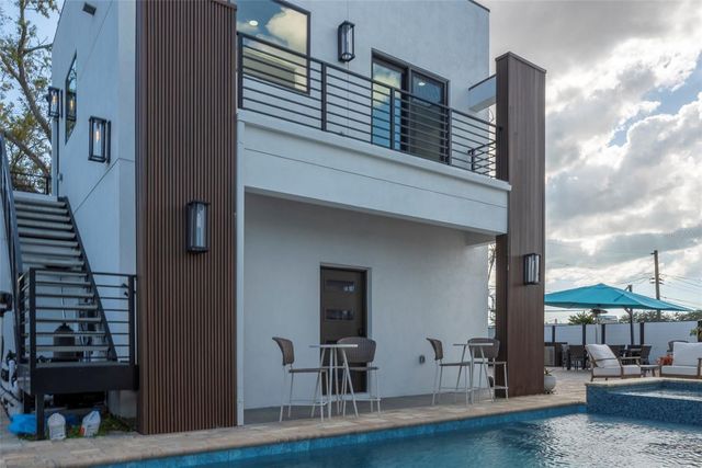 4640 35TH AVENUE N, St Petersburg, FL 33713