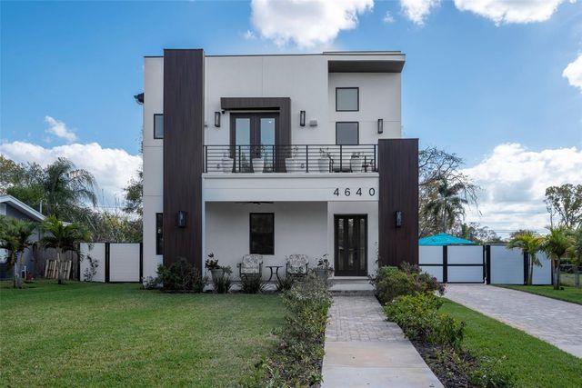 4640 35TH AVENUE N, St Petersburg, FL 33713